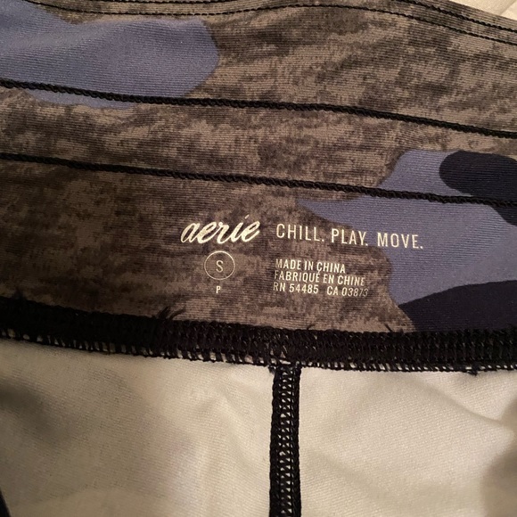 Aerie Blue Camo Leggings - Picture 2 of 2